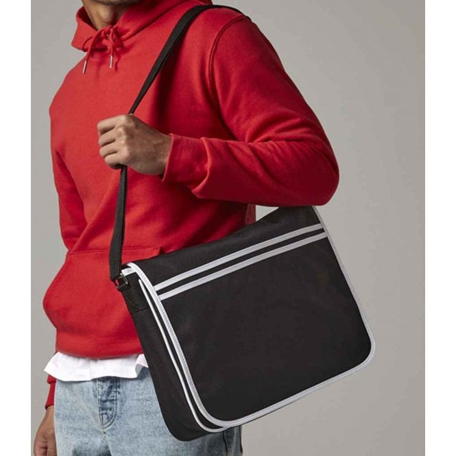 BagBase  Retro Messenger