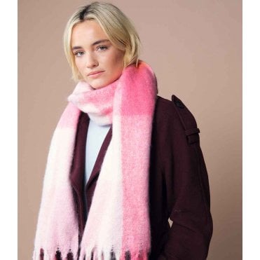 Beechfield Fluffy Check Scarf