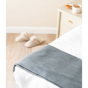 Brand Lab Home Pet Polar Fleece Blanket
