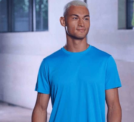 PERFORMANCE T-SHIRTS