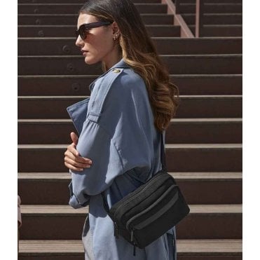 Quadra Airside Cross Body Bag